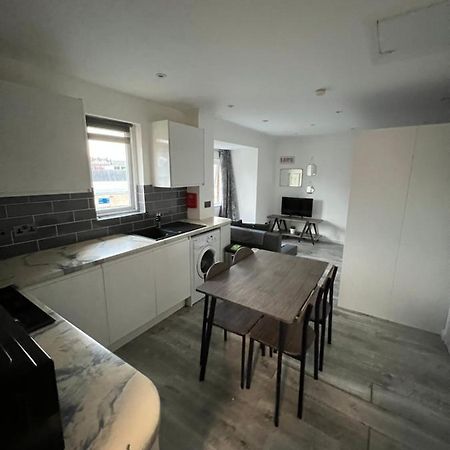 Lovely Apartment For 2 Or 4 People - Bermondsey Londen Buitenkant foto