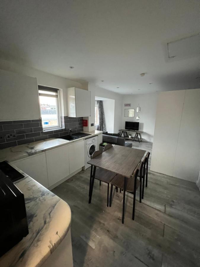 Lovely Apartment For 2 Or 4 People - Bermondsey Londen Buitenkant foto