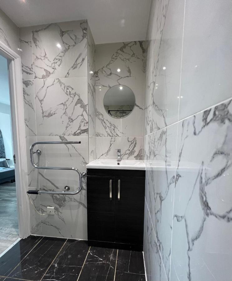 Lovely Apartment For 2 Or 4 People - Bermondsey Londen Buitenkant foto
