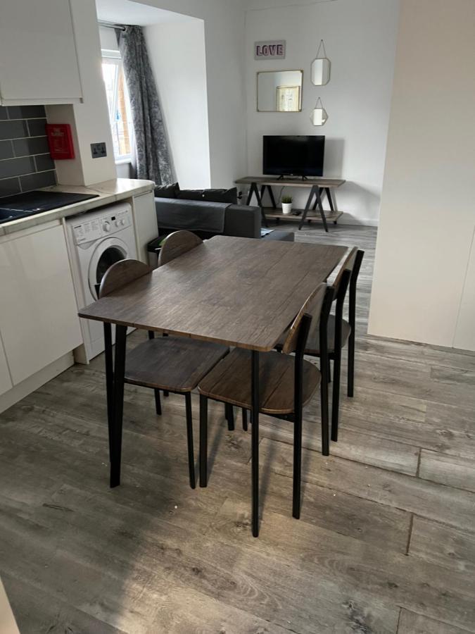 Lovely Apartment For 2 Or 4 People - Bermondsey Londen Buitenkant foto
