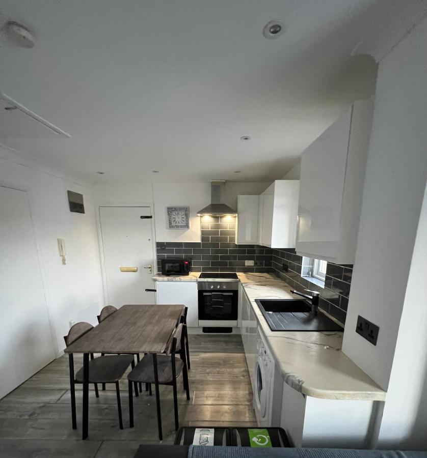 Lovely Apartment For 2 Or 4 People - Bermondsey Londen Buitenkant foto