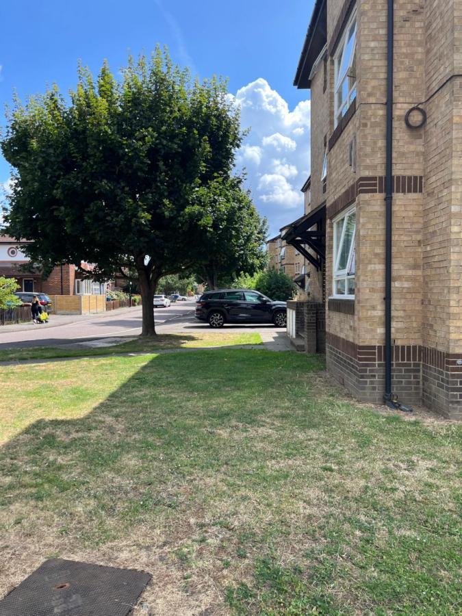 Lovely Apartment For 2 Or 4 People - Bermondsey Londen Buitenkant foto